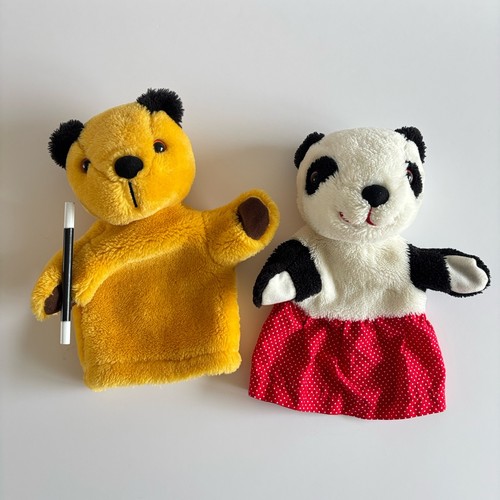 Sooty soo hand - su,