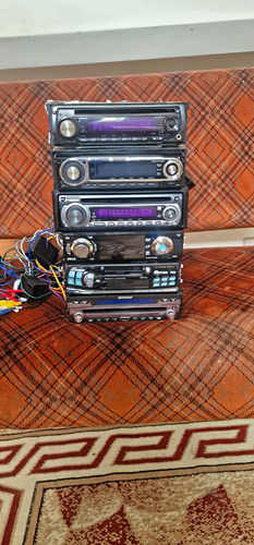 Car stereo players - 6,