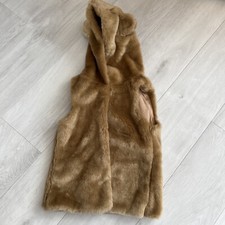 BNWOT Girls Next fur Body Warmer hooded Gilet Age 5-6 years