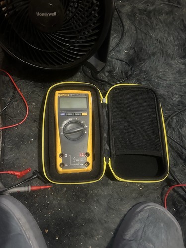 Fluke 175 multimeter - 175, good