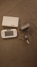 Wii U bundle: Console