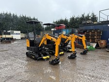 JPC HT12 Mini Digger