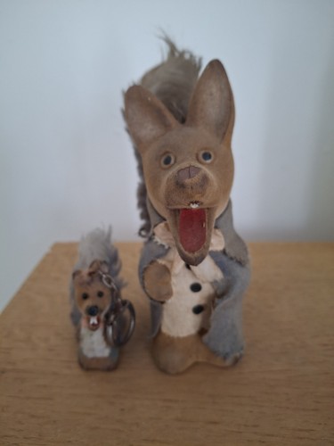 Basil brush vintage 1970 - basil,