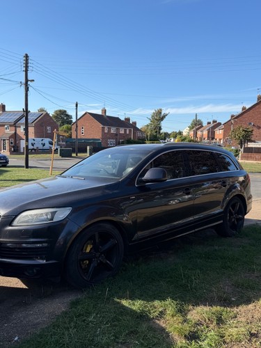 Audi v8 fsi quattro - q7, 4.2