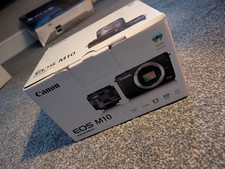 Canon EOS M10 Digital Camera