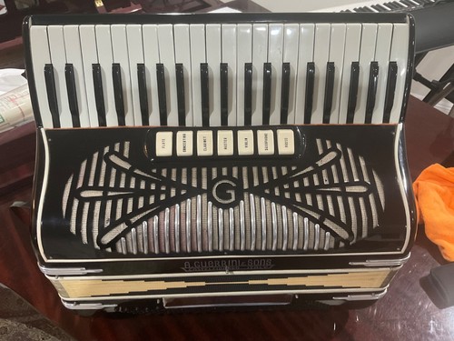Guerrini piano accordion - guerrini,