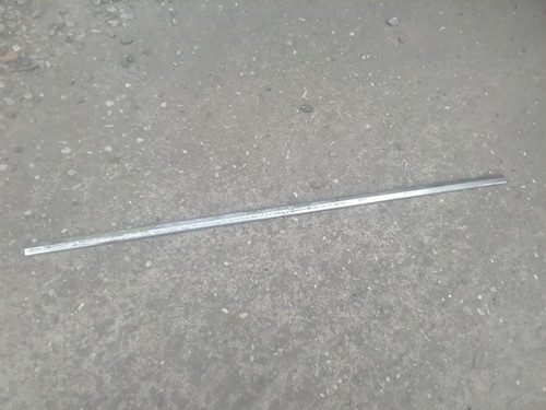 Ford pop bonnet - bonnet, hinge
