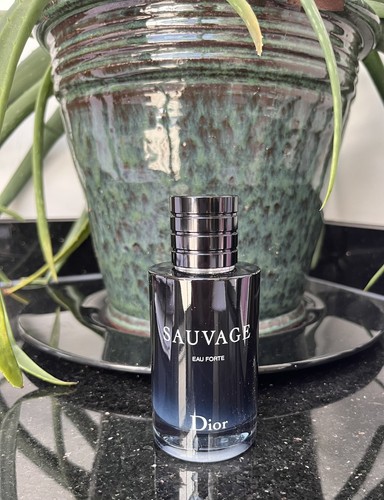 Dior sauvage eau forte alcohol - eau,
