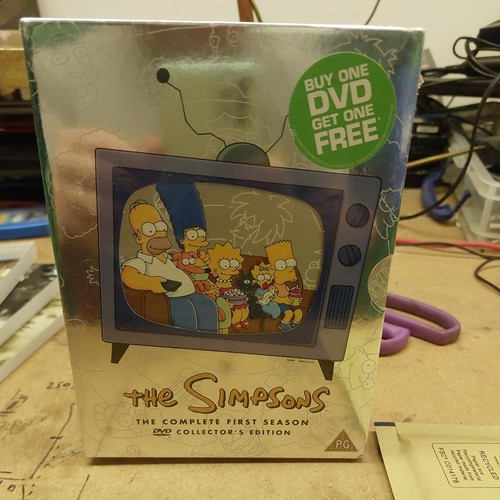 The simpsons series - simpsons,