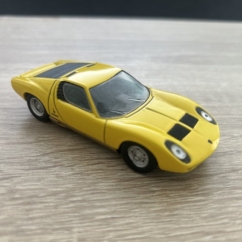 Del prado lamborghini miura - prado,