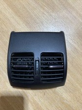 MERCEDES C CLASS W204 C220 350 CDI 07-10 REAR CENTRE CONSOLE AIR VENT 2048300954
