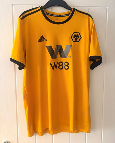 Wolverhampton wanderers - wolverhampton,