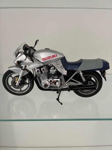 Tamiya suzuki gsx1100s - tamiya, 1/12