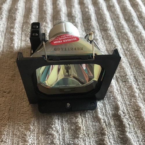 Toshiba lamp tlplu6 - toshiba,