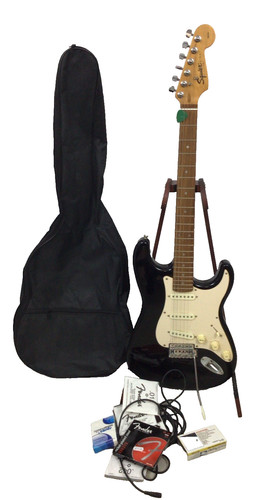 Squier strat fender - strat, by