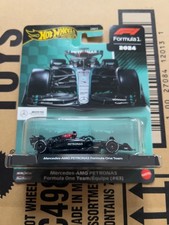 Hot Wheels Premium Formula 1 F1 Mercedes AMG Petronas #63 George Russell