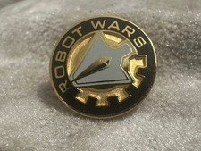 ROBOT WARS OFFICIAL PIN BADGE