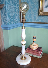 CREAM ALABASTER / MARBLE TABLE