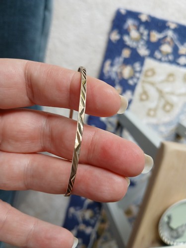Ladies 5cm bangle 9 - 20.5cm,