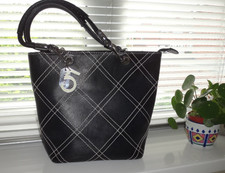 Vintage Chanel No 5 Black
