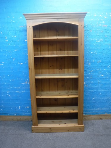 Chunky solid wood bookcase - chunky,