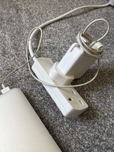 Genuine apple 60w magsafe - apple,