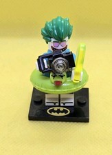 Genuine LEGO Minifigures. The LEGO Batman Movie Series 2. Vacation Joker 71020-7