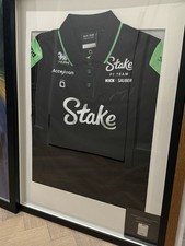 Zhou Gyuanu 2024 Signed Stake