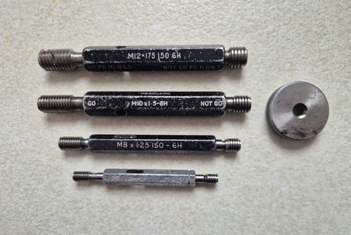 Metric thread screw plug - thread,