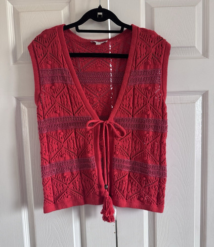 Red sleeveless knit v - m&s, v-neck