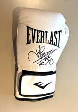 Prince Naseem Hamed Signed Boxing glove with Certificate of Authenticity (COA)