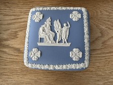 Wedgwood square trinket box