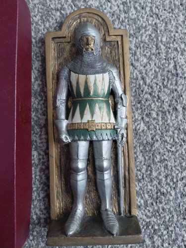 Marcus replicas vintage - vintage, knight