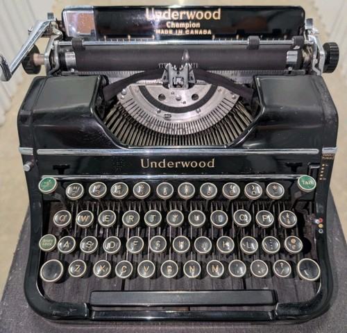 Vtg underwood champion - underwood,