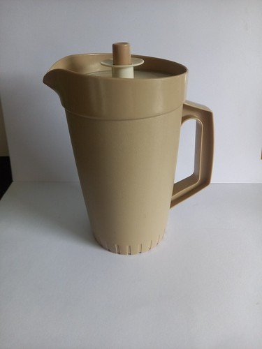 Tupperware vintage jug with - vintage,