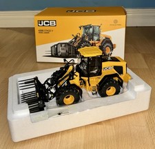  AT COLLECTIONS 1:32 SCALE JCB