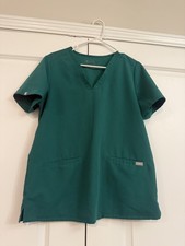 NWOT FIGS Casma 3 Pocket Scrub