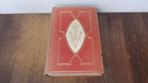 The letters of queen - the,