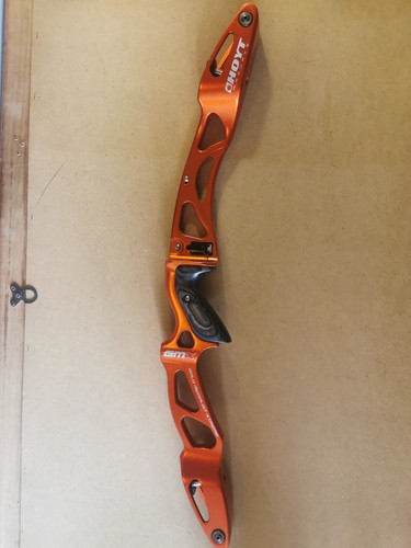 Hoyt gmx archery - recurve, riser