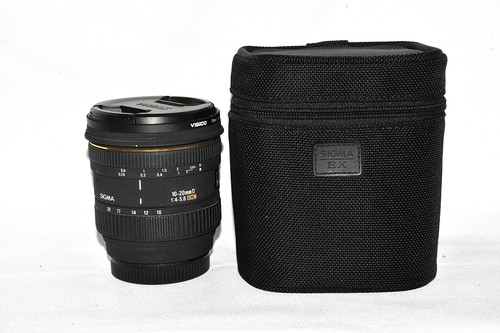 Sigma 20mm 5 - sigma, f/4-5.6