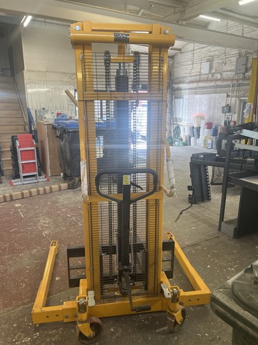 Pallet truck warehouse - pallet,
