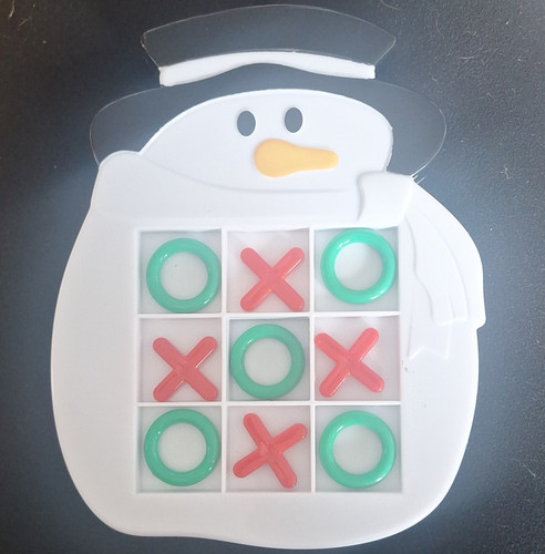 Snowman tic tac toe - tac, travel