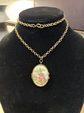 Vintage Mary Chess Solid