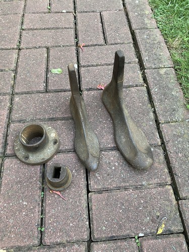 Antique cast iron cobblers - cast,
