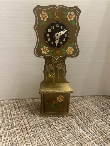 Vintage miniature hand painted - miniature,