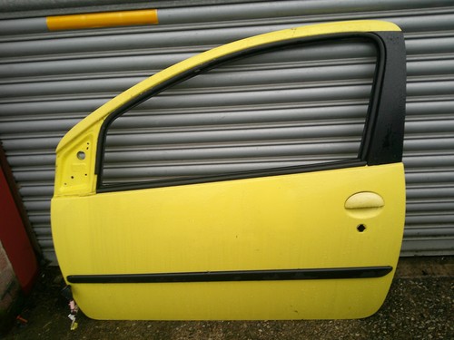 Peugeot 107 urban door - peugeot, bare