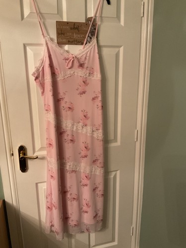Ladies pink maxi dress - pink,