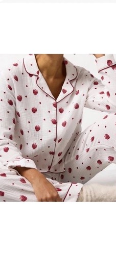 White double cloth strawberry - double,