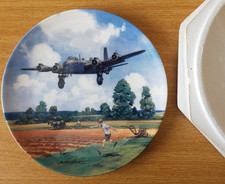 Military Decorative Commemorative Plates. 6.