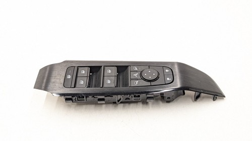 Nissan qashqai j12 window - qashqai,